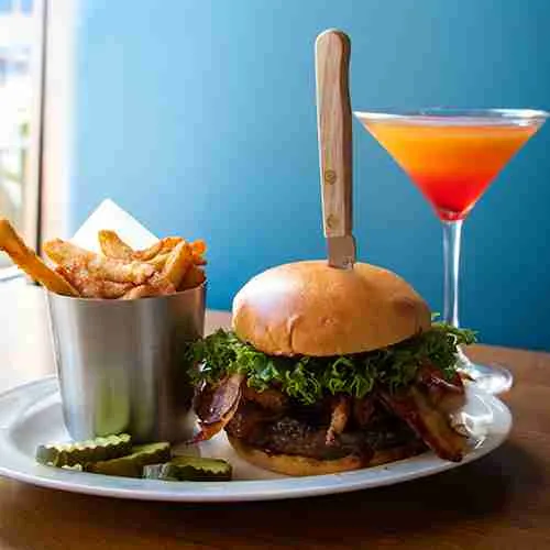 Rush Inn Bar & Grille